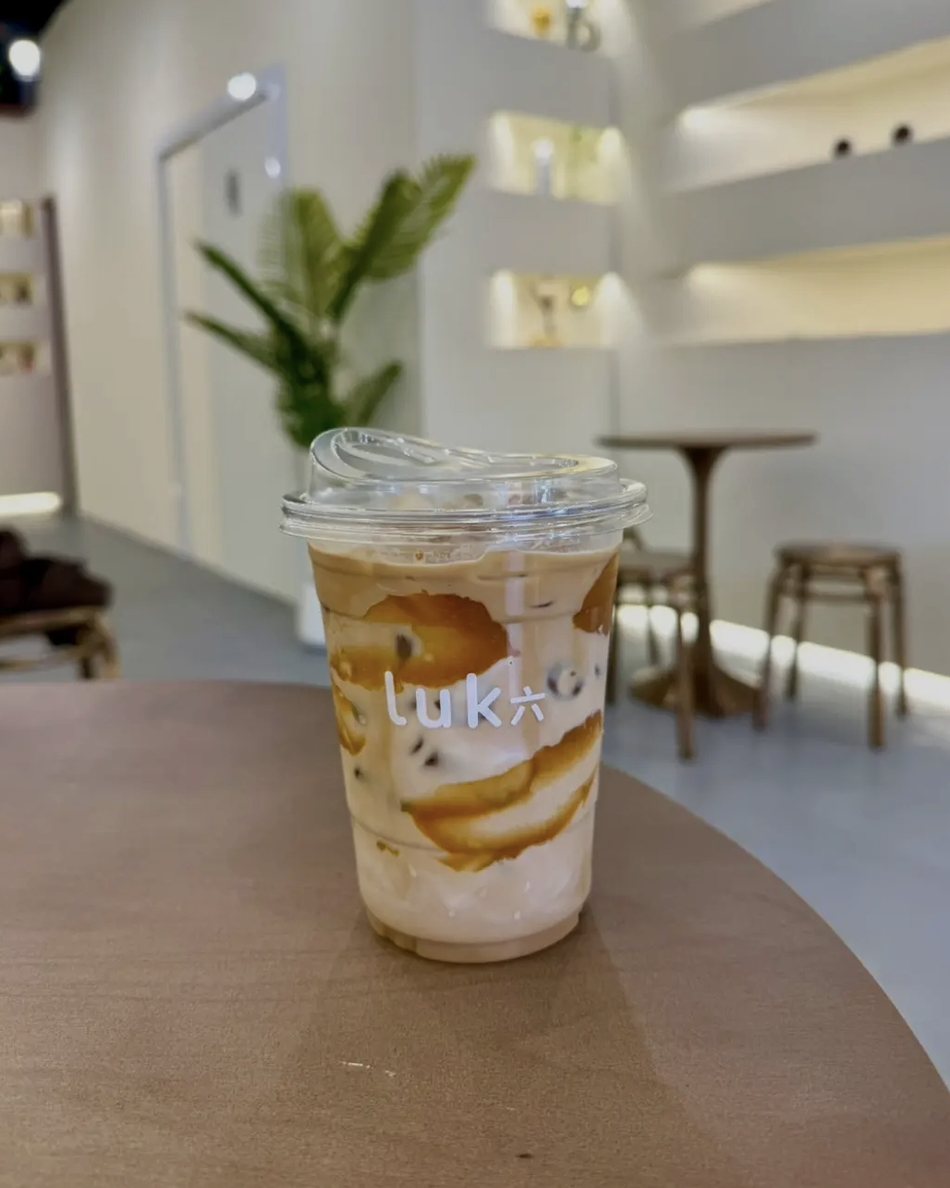 คาเฟ่ Barry & Son อุบลราชธานี